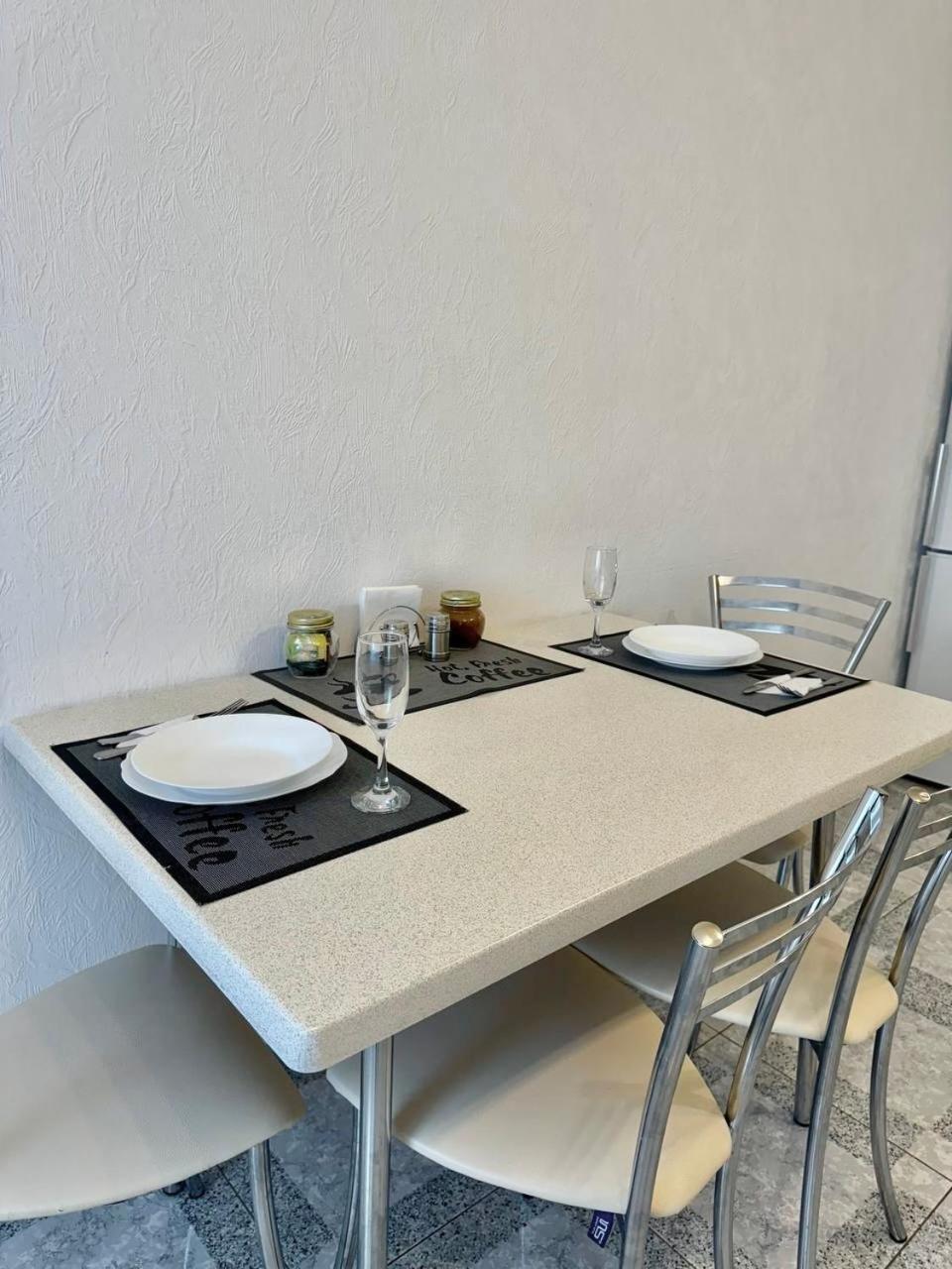Apartpoltava Стильні Білосніжні Апартаменти, 2-Окремі Кімнати , Документи Для Відрядження , Банківський Чек エクステリア 写真